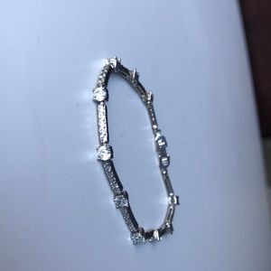 Beautiful Swarovski crystals tennis bracelet